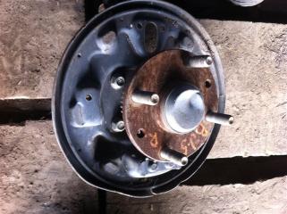 Ступица задняя Mazda Familia