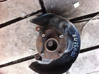 Кулак поворотный передний Toyota Prius