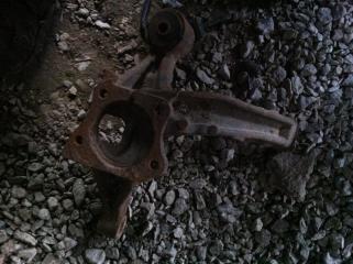 ЦАПФА задняя Toyota Camry 2005