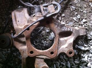 ЦАПФА задняя Lexus RX300 2005