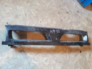 Решетка радиатора Nissan Primera 1994 контрактная Решетка радиатора Nissan Primera 1994