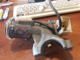 Замок зажигания Toyota Ipsum 2005