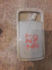 Плафон подсветки светильник салона Toyota Premio 2003