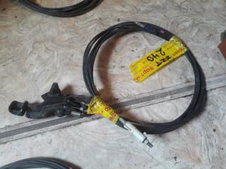 Тросик крышки багажника Toyota Premio 2003