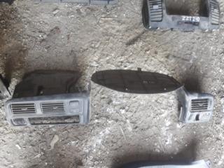 КОНСОЛЬ ЩИТКА ПРИБОРОВ Toyota Corolla