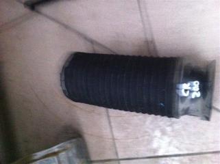 Патрубок гофра воздушного фильтра Toyota Land Cruiser Б/У Патрубок гофра воздушного фильтра Toyota Land Cruiser