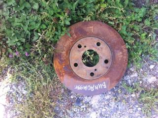 Тормозной диск передний Toyota Windom 1999