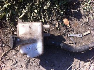 Запчасть бачок расширительный Nissan Largo