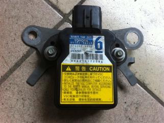 Датчик ускорения Lexus RX350 2011 Б/У Датчик ускорения Lexus RX350 2011