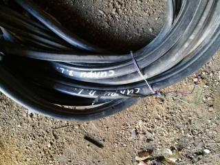 Уплотнитель двери Lexus GX470 2004