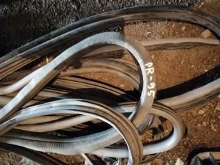 Уплотнитель двери Toyota Land Cruiser Prado 2001