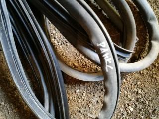 Уплотнитель двери Toyota Corolla Allex 2001