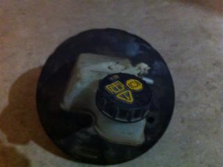 Вакуумный усилитель тормозов FORD Focus