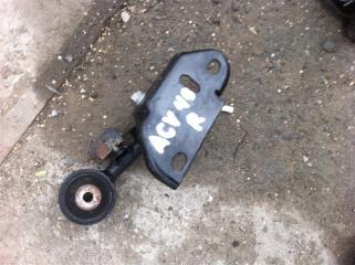 Подушка двигателя Toyota Camry