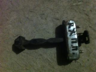 Ограничитель двери передний правый Lexus RX330