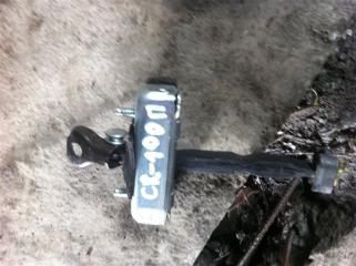 Ограничитель двери правый Toyota Land Cruiser