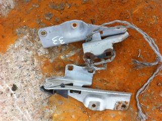 Запчасть петли крепление капота Nissan Cefiro