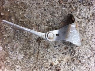 Петли крепление капота Honda CRV