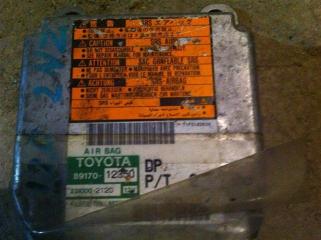 Блок управления airbag Toyota Corolla Б/У Блок управления airbag Toyota Corolla