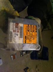 Блок управления airbag Toyota Ipsum Б/У Блок управления airbag Toyota Ipsum