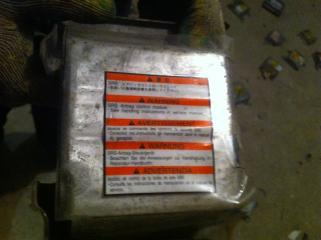 Блок управления airbag Subaru Forester Б/У Блок управления airbag Subaru Forester