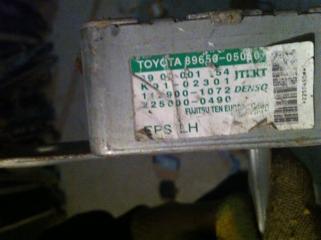 Блок управления рулевой рейкой Toyota Avensis