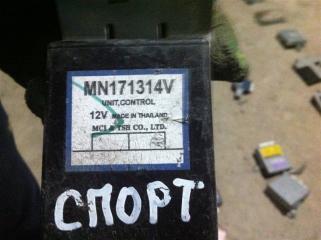 Блок управления полным приводом Mitsubishi Pajero Sport