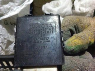 Блок реле Toyota Camry