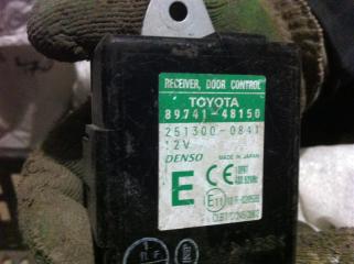 Блок управления дверьми Lexus RX330