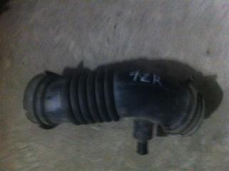 Патрубок гофра воздушного фильтра Toyota Corolla Б/У Патрубок гофра воздушного фильтра Toyota Corolla