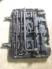 Набор инструментов Toyota Land Cruiser Prado 2004