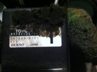 Блок управления центральным замком Toyota Aristo