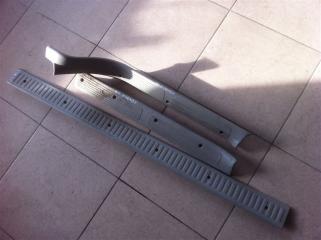 Накладка на порог Toyota Sequoia 2005