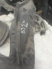 Подкрылок передний Mazda Familia 2001