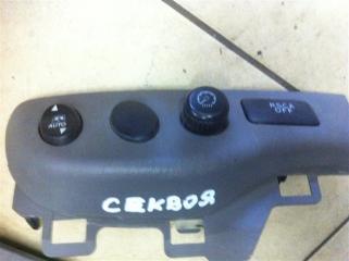 Блок кнопок Toyota Sequoia 2005
