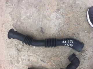 Патрубок гофра воздушного фильтра Toyota Platz Б/У Патрубок гофра воздушного фильтра Toyota Platz