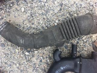 Патрубок гофра воздушного фильтра Toyota Aristo