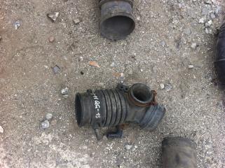 Патрубок гофра воздушного фильтра Nissan AD