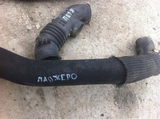 Патрубок гофра воздушного фильтра Mitsubishi Pajero Б/У Патрубок гофра воздушного фильтра Mitsubishi Pajero