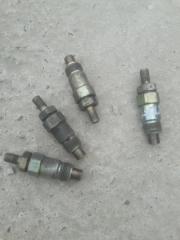 Запчасть форсунка инжектора Nissan Largo