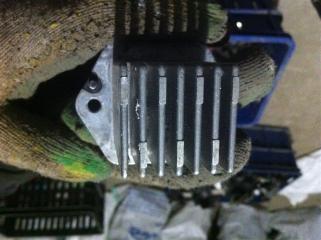 Резистор реостат отопителя печки Mitsubishi Pajero sport