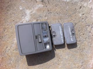 Плафон подсветки светильник салона Toyota Highlander 2012