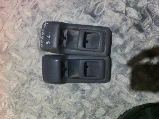 Блок управления стеклоподъемника задний левый Toyota Land Cruiser Prado