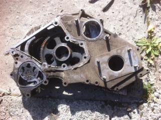 Лобовина двигателя Маслонасос Toyota Land Cruiser