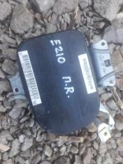 Подушка безопастности Mercedes-Benz E240 1998