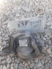 Кронштейн опоры двигателя передний правый Nissan Tiida Latio 2005