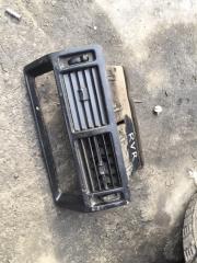 Дефлектор. Регулятор воздушного потока Mitsubishi RVR 1996 Б/У Дефлектор. Регулятор воздушного потока Mitsubishi RVR 1996