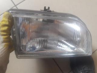 Фара правая FORD Fiesta 1989