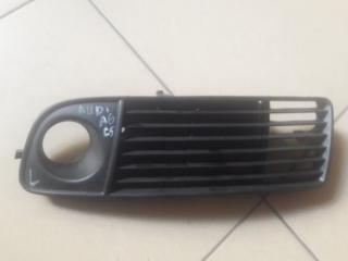 Запчасть решетка в бампер левая Audi A6