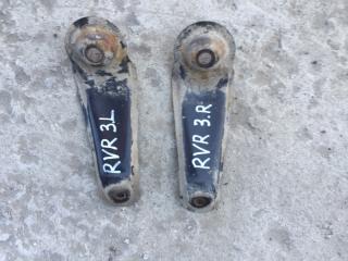 Балка угловая (косынка) Mitsubishi RVR 1995